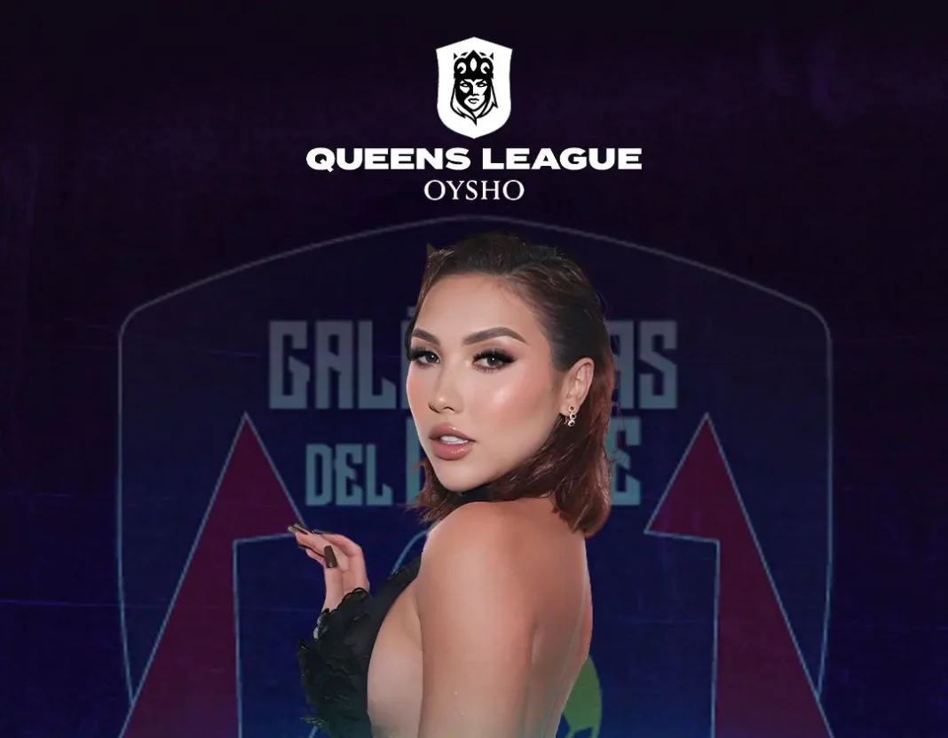 Aida Victoria Merlano posando con la camiseta de su equipo en la Queens League.