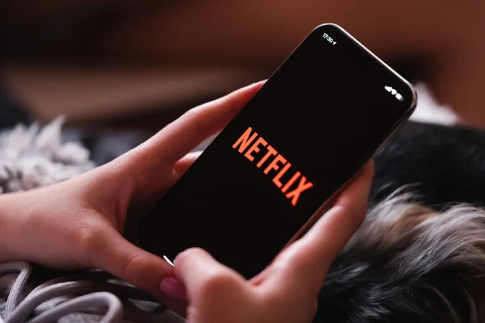 Interfaz de Momentos en la app de Netflix para guardar y compartir escenas